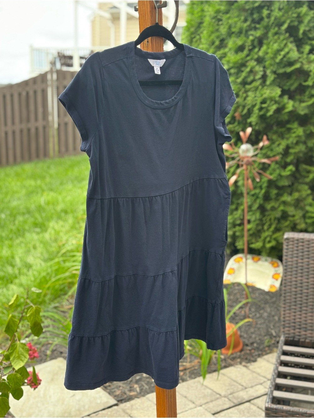 Time and Tru Navy Short-Sleeve Tiered Casual Dress Medium